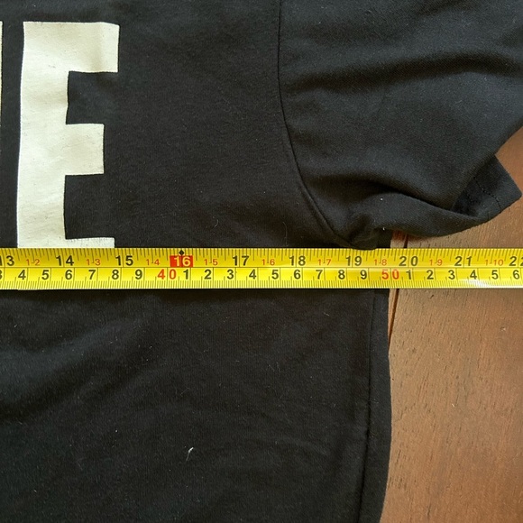 Prime Hydration T-Shirt Black Size M Unisex Super Soft No Flaw Excellent Cond - Picture 5 of 6